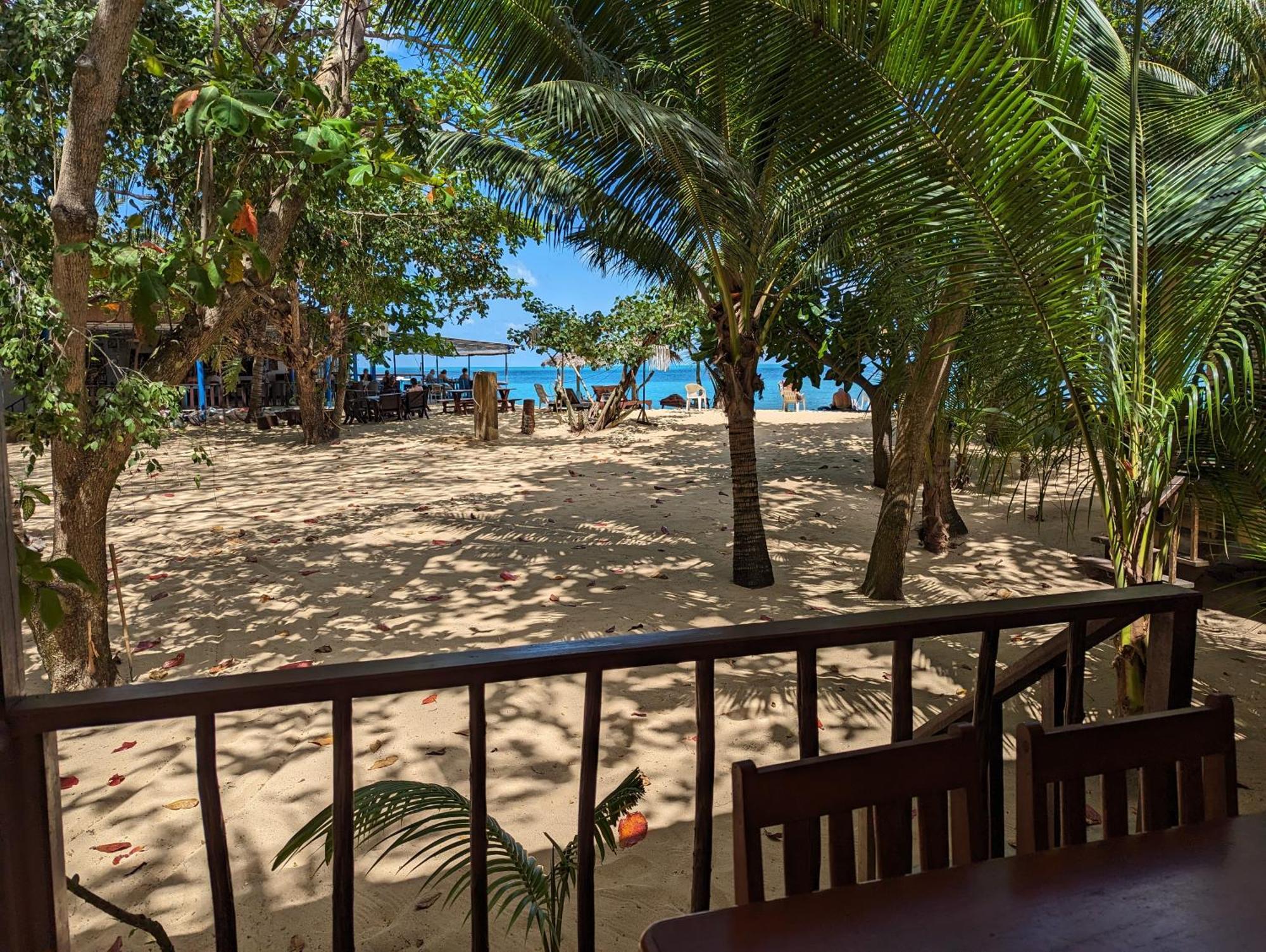 Moonhut Bungalows Мае-Нам Екстер'єр фото