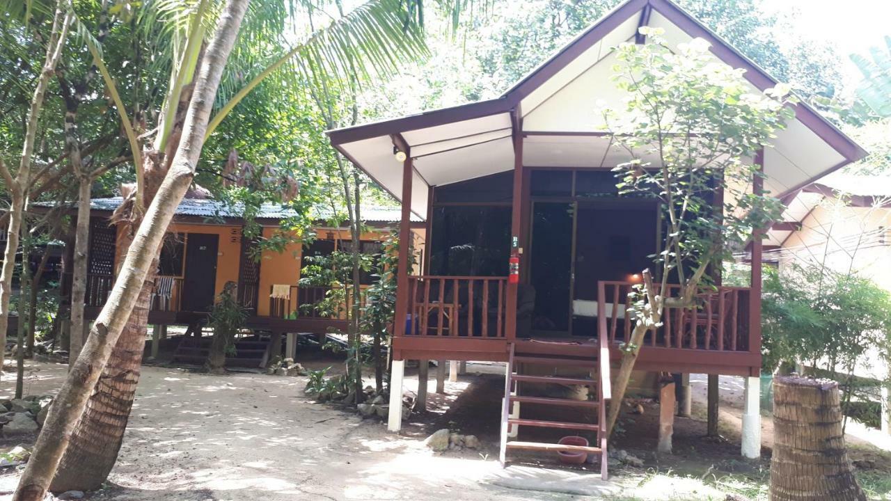 Moonhut Bungalows Мае-Нам Екстер'єр фото