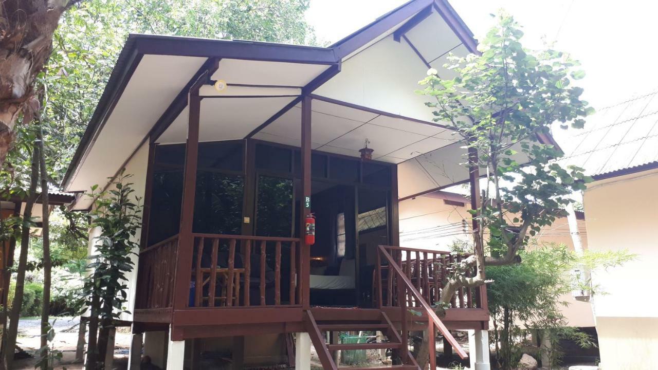 Moonhut Bungalows Мае-Нам Екстер'єр фото